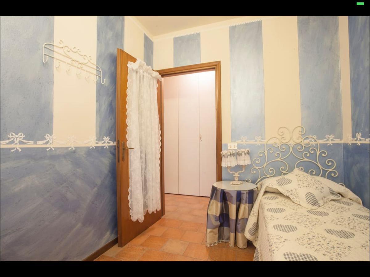 Relais De La Place Desenzano del Garda Exterior foto
